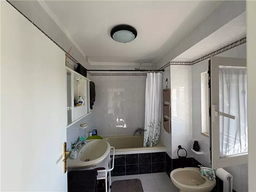 Immagine 21 di Appartamento in vendita  in Fraz. San Martino Dei Colli, 488 a Perugia