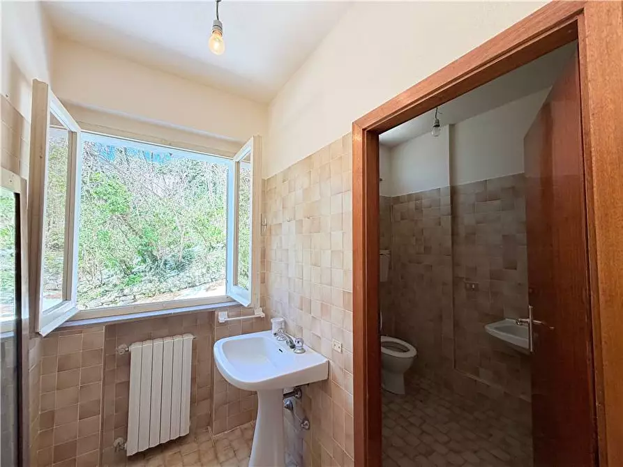 Immagine 13 di Casa bifamiliare in vendita  in Via Montemaggio a San Leo