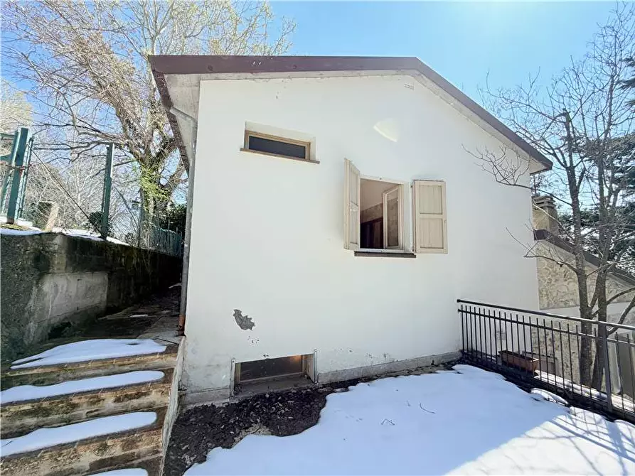 Immagine 24 di Casa bifamiliare in vendita  in Via Montemaggio a San Leo