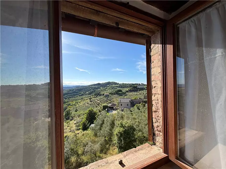 Immagine 10 di Stabile in vendita  in Via Saragano a Gualdo Cattaneo