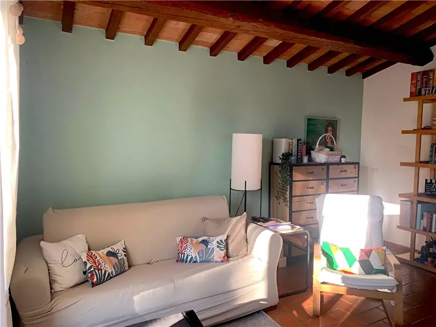 Immagine 11 di Rustico / casale in vendita  in P.zza Umberto I°, 1 a Gualdo Cattaneo