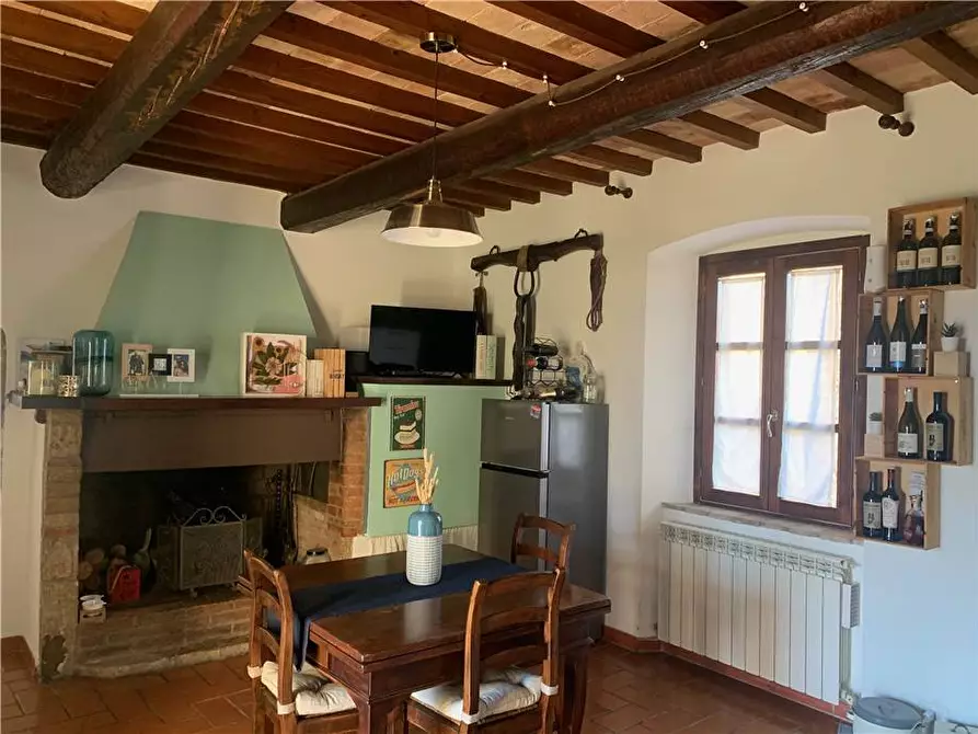 Immagine 16 di Rustico / casale in vendita  in P.zza Umberto I°, 1 a Gualdo Cattaneo