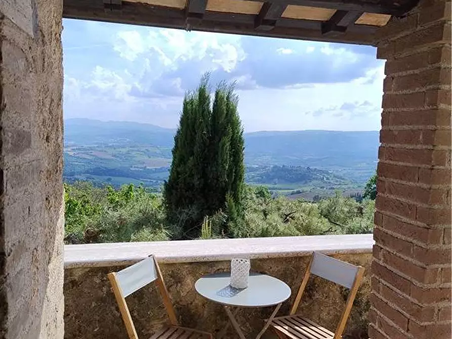 Immagine 3 di Rustico / casale in vendita  in P.zza Umberto I°, 1 a Gualdo Cattaneo