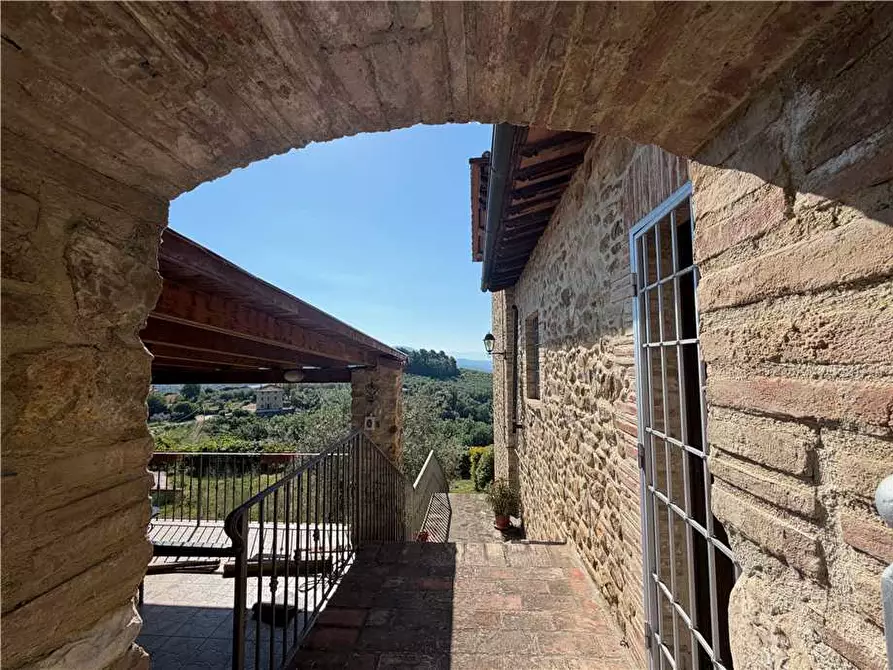 Immagine 11 di Rustico / casale in vendita  in Loc. CANALICCHIO VIA G.GARIBAL, 14 a Collazzone