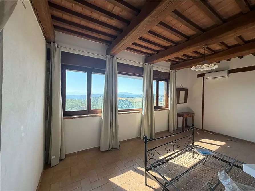 Immagine 23 di Rustico / casale in vendita  in Loc. CANALICCHIO VIA G.GARIBAL, 14 a Collazzone