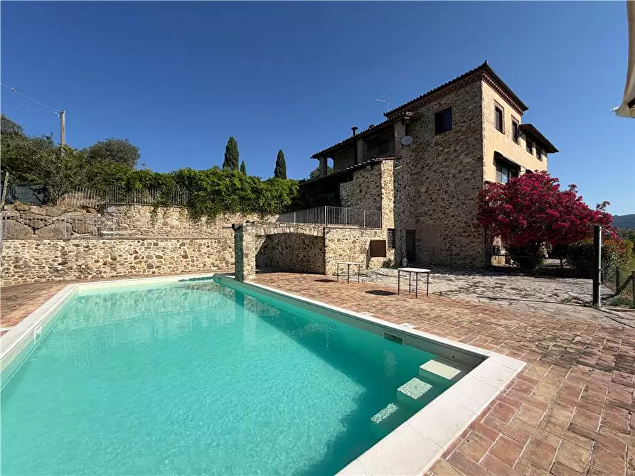 Immagine 3 di Rustico / casale in vendita  in Loc. CANALICCHIO VIA G.GARIBAL, 14 a Collazzone