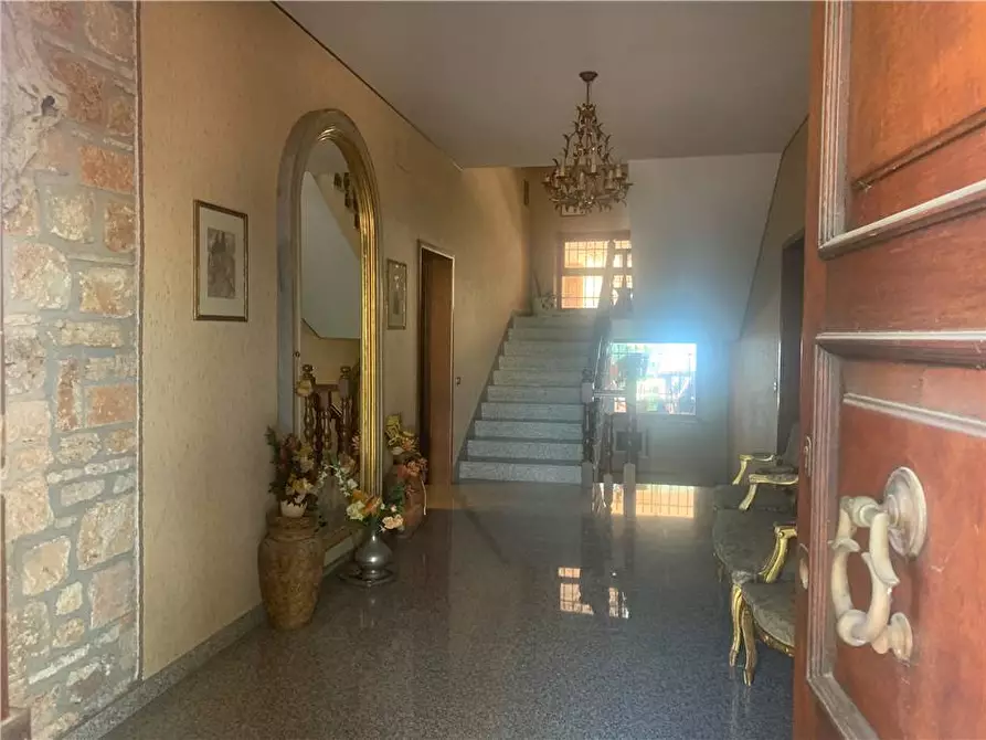 Immagine 3 di Villa in vendita  in Via Belvedere, 12 a Gualdo Cattaneo