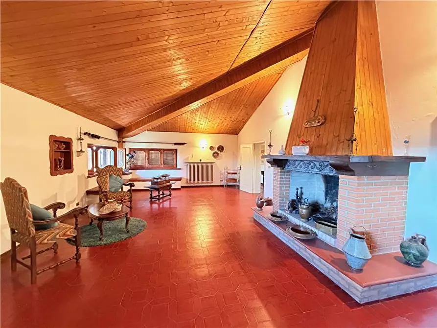 Immagine 16 di Villa in vendita  in Via Roma, 19 a Collazzone