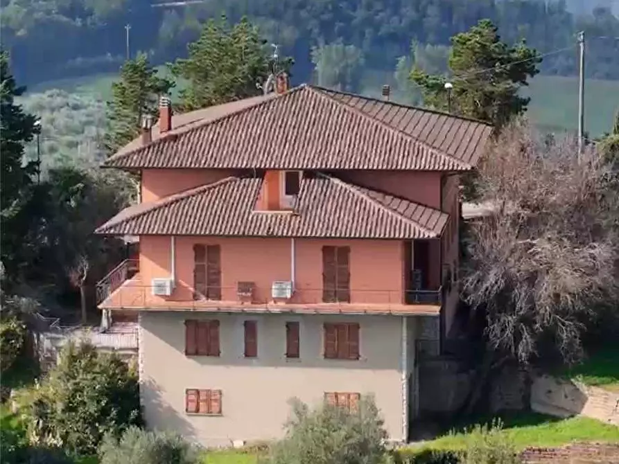 Immagine 4 di Villa in vendita  in Via Roma, 19 a Collazzone