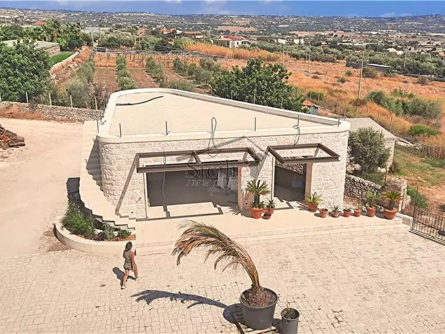 Immagine 7 di Rustico / casale in vendita  a Scicli