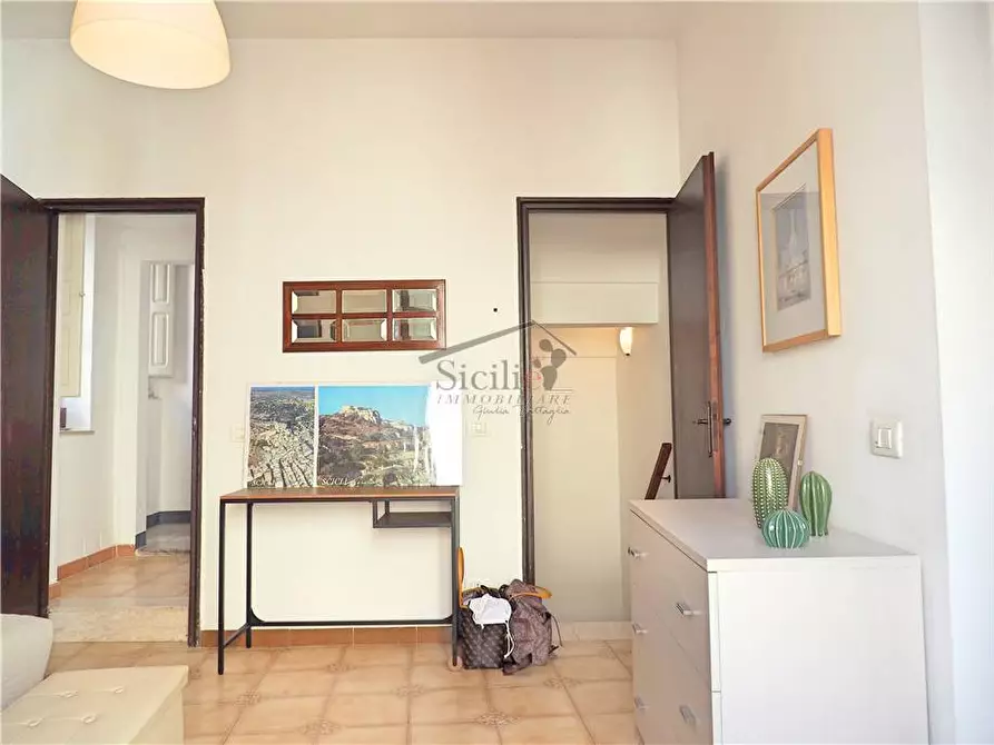 Immagine 3 di Villa in vendita  a Scicli