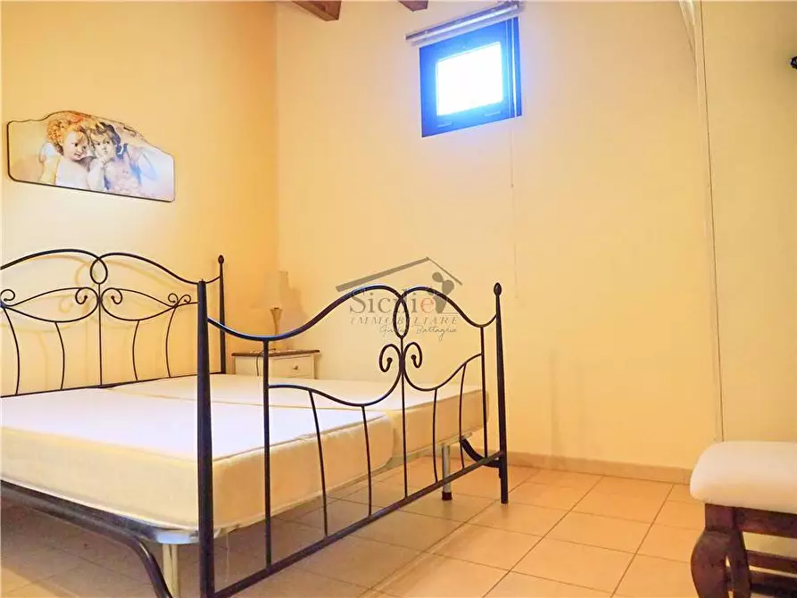 Immagine 11 di Villa in vendita  a Scicli