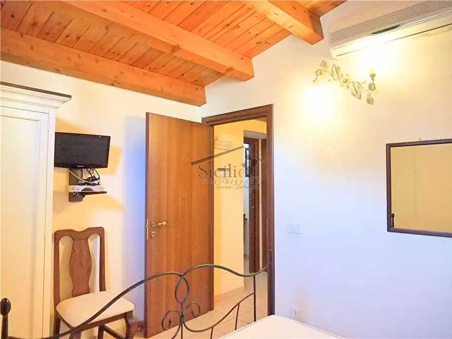 Immagine 12 di Villa in vendita  a Scicli