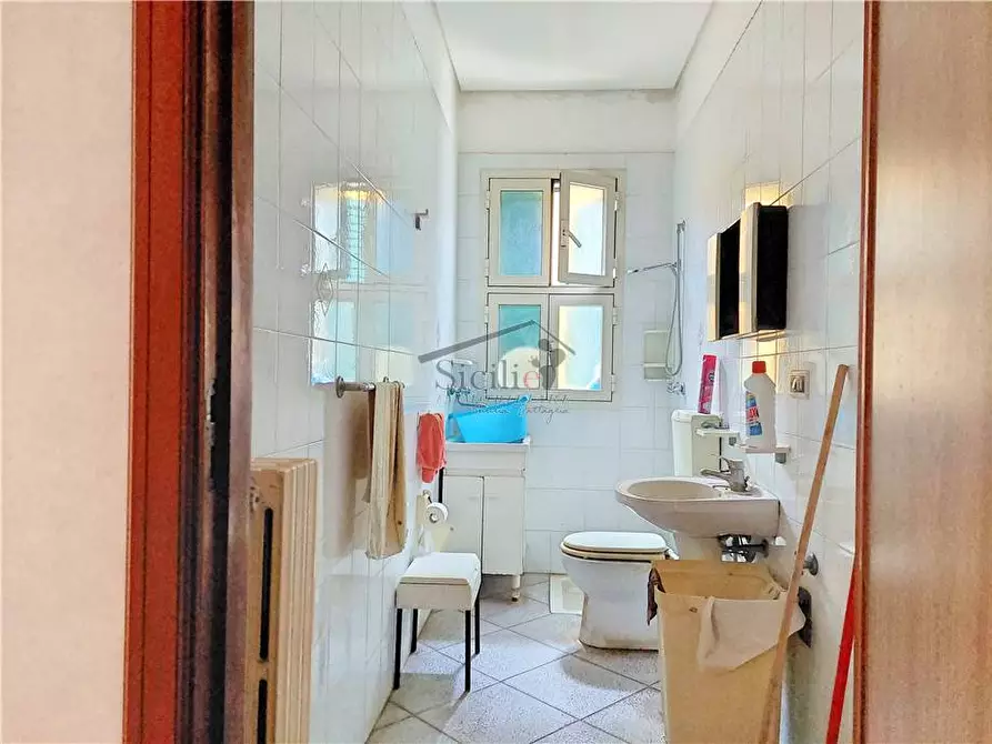 Immagine 10 di Appartamento in vendita  a Scicli