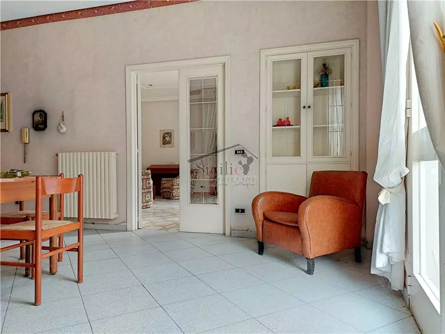 Immagine 2 di Appartamento in vendita  a Scicli