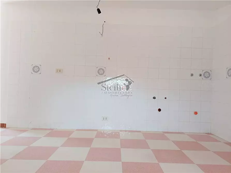 Immagine 2 di Appartamento in vendita  a Scicli