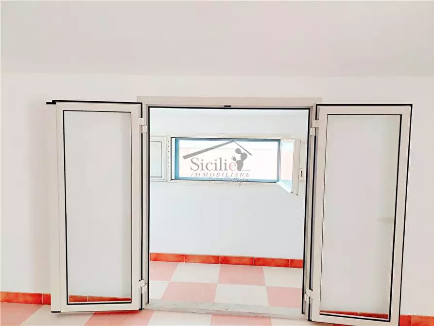 Immagine 4 di Appartamento in vendita  a Scicli