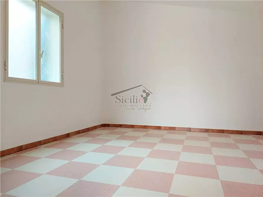 Immagine 6 di Appartamento in vendita  a Scicli