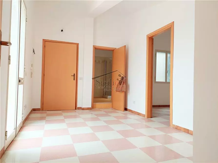 Immagine 8 di Appartamento in vendita  a Scicli