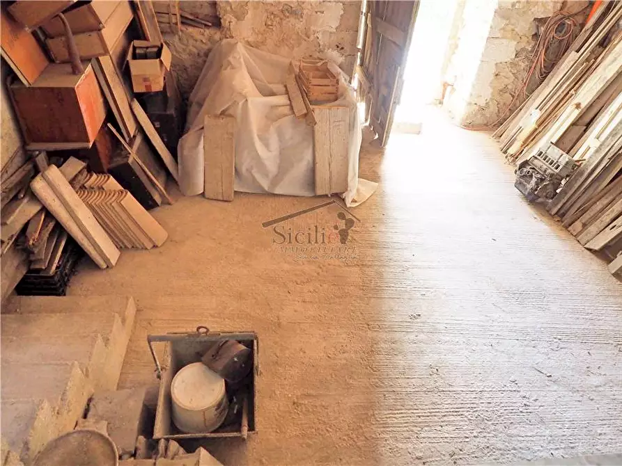 Immagine 14 di Villa in vendita  a Scicli