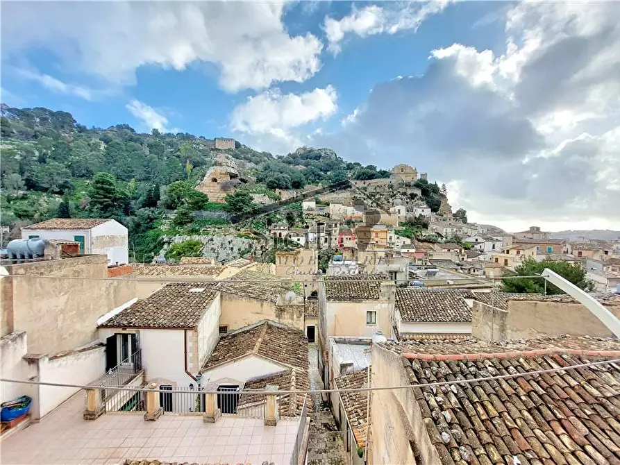 Immagine 13 di Villa in vendita  a Scicli