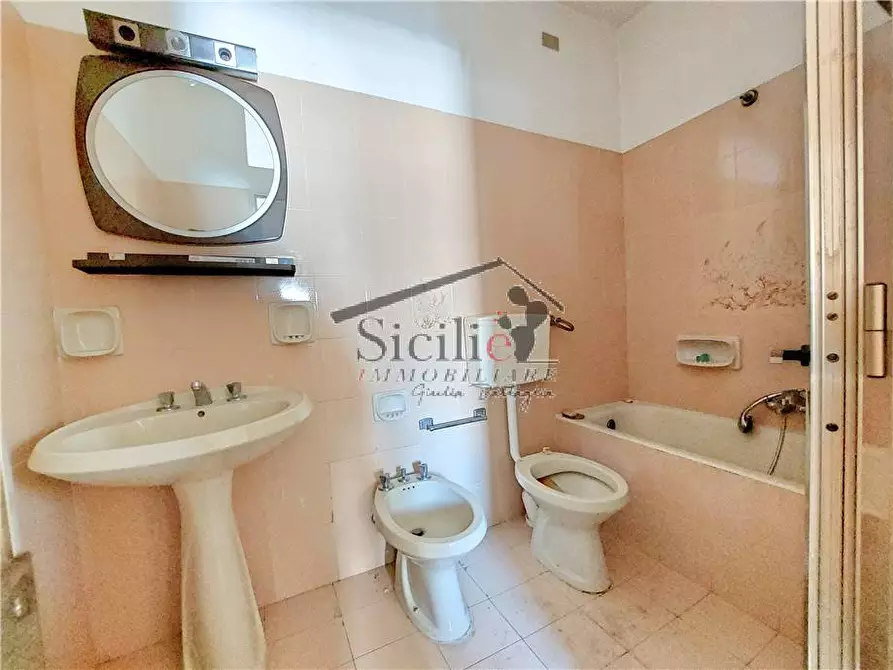 Immagine 8 di Villa in vendita  a Scicli