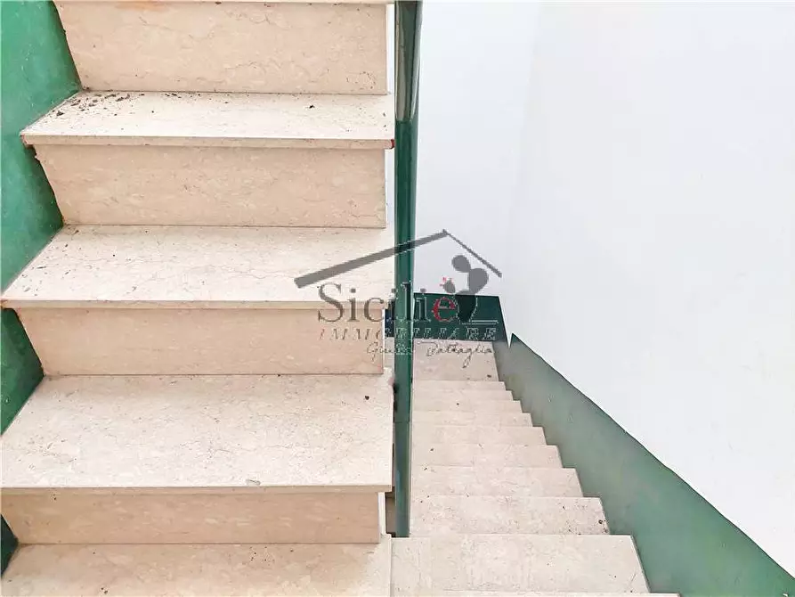 Immagine 12 di Appartamento in vendita  a Vittoria