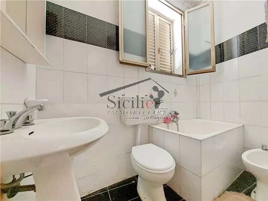Immagine 10 di Villa in vendita  a Scicli