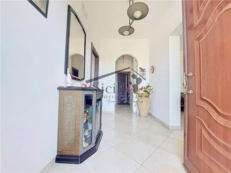 Immagine 3 di Villa in vendita  a Scicli