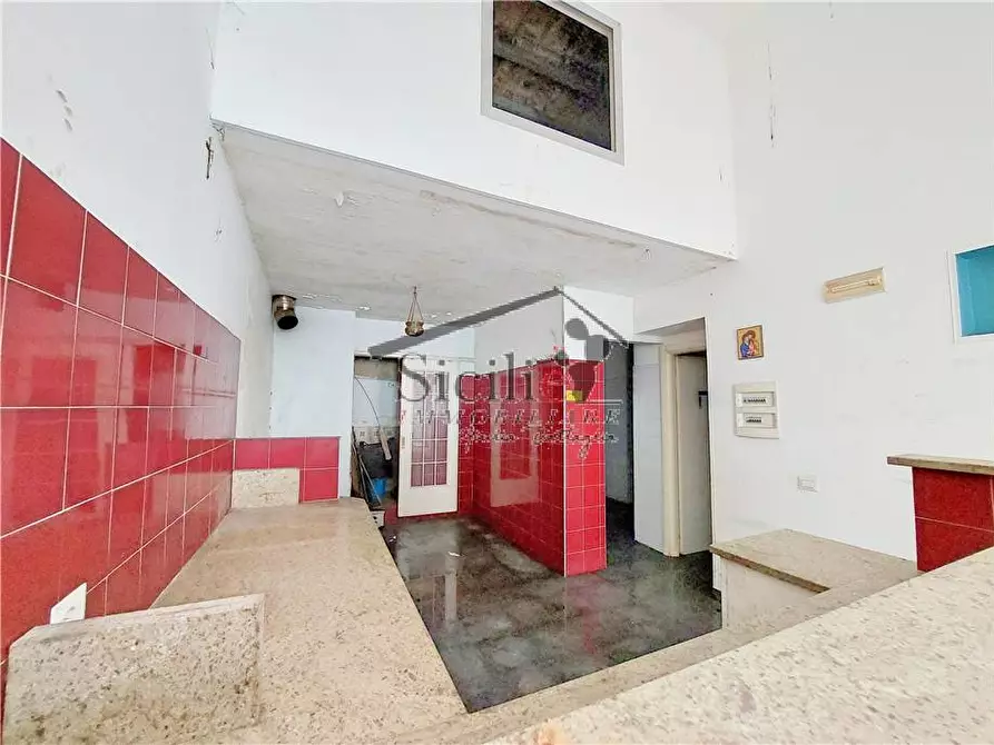 Immagine 3 di Attività commerciale in vendita  a Scicli