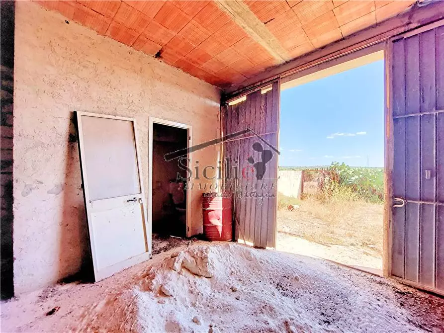 Immagine 15 di Villa in vendita  a Modica