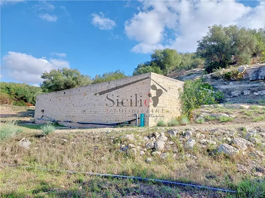 Immagine 10 di Rustico / casale in vendita  a Ragusa