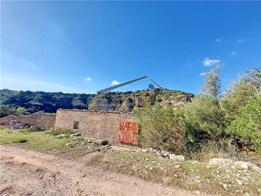 Immagine 5 di Rustico / casale in vendita  a Ragusa