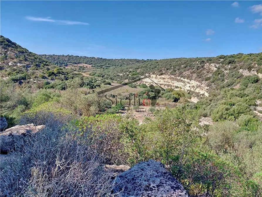 Immagine 9 di Rustico / casale in vendita  a Ragusa