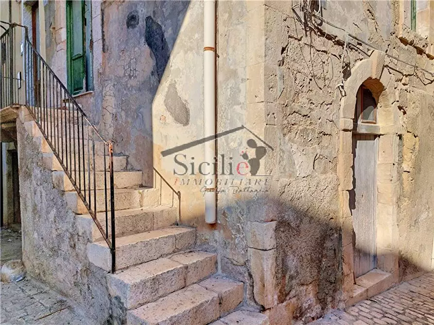 Immagine 2 di Villa in vendita  a Scicli