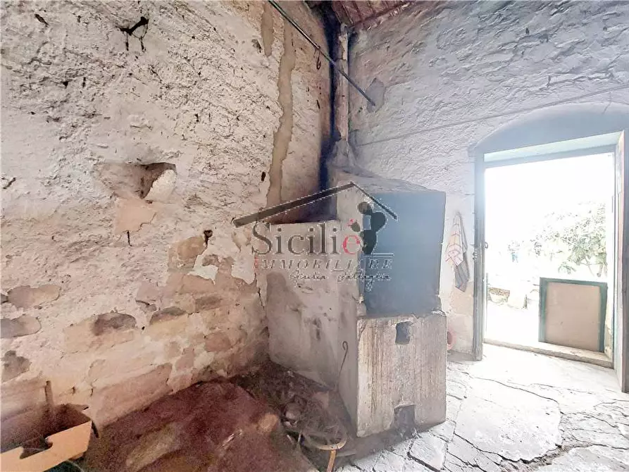 Immagine 6 di Rustico / casale in vendita  a Scicli