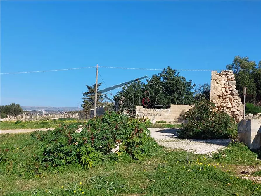 Immagine 9 di Rustico / casale in vendita  a Scicli