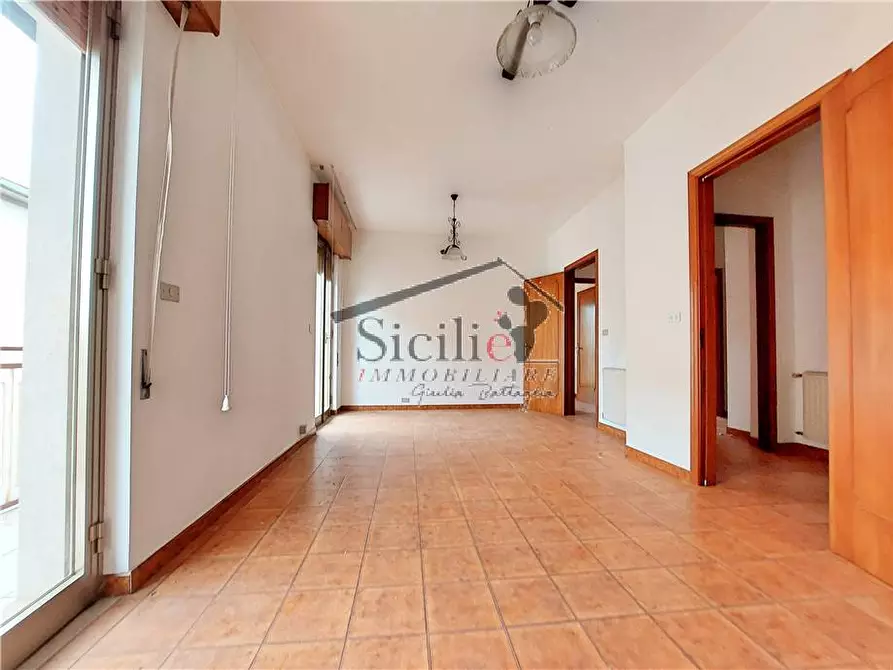 Immagine 1 di Appartamento in vendita  a Modica
