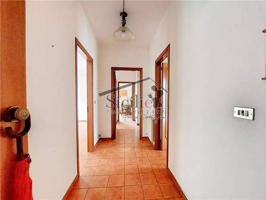 Immagine 3 di Appartamento in vendita  a Modica