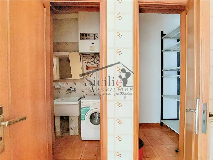 Immagine 9 di Appartamento in vendita  a Modica