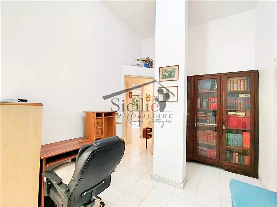 Immagine 14 di Appartamento in vendita  a Scicli