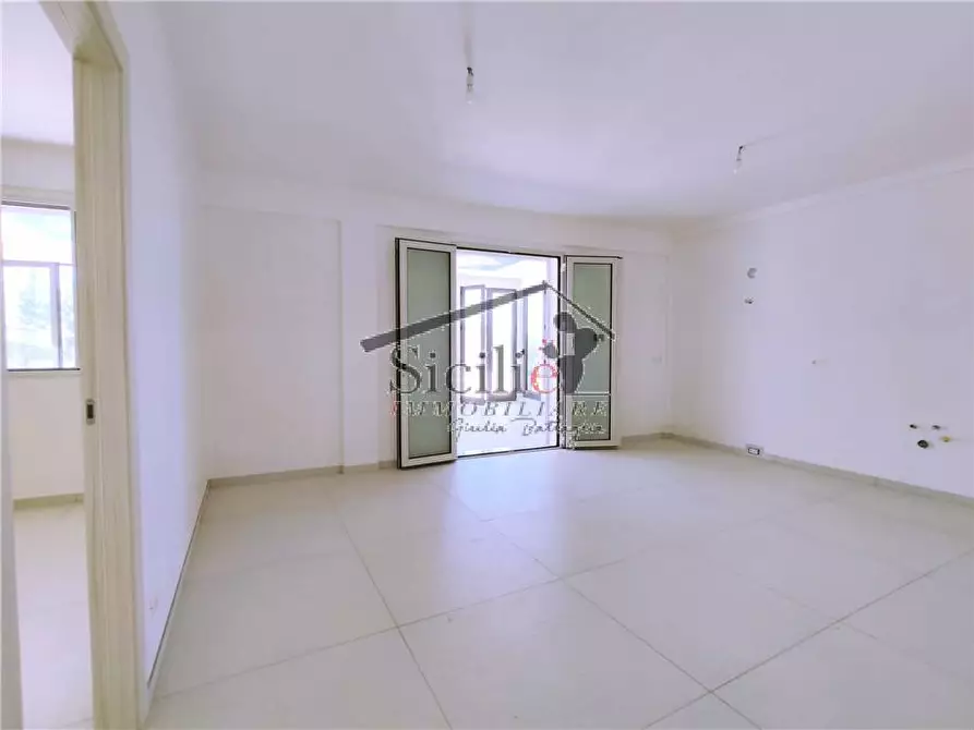 Immagine 1 di Villa in vendita  a Scicli