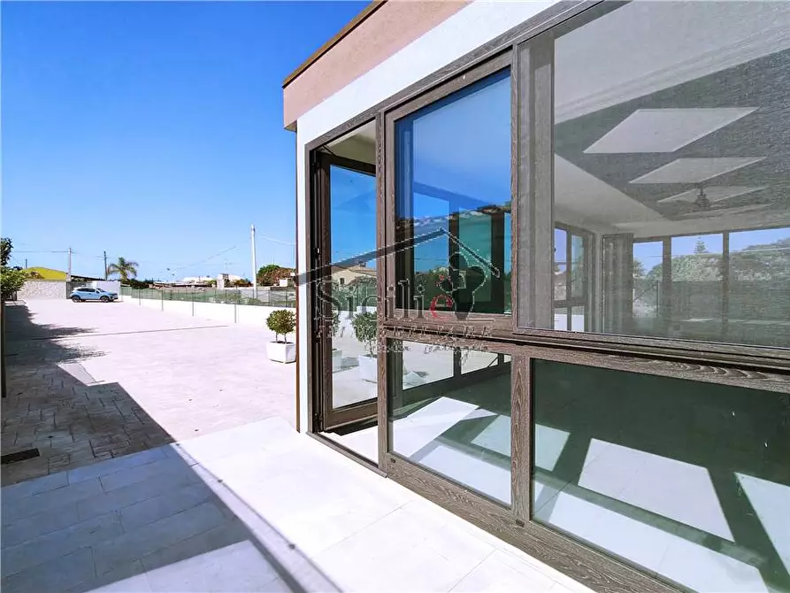 Immagine 11 di Villa in vendita  a Scicli