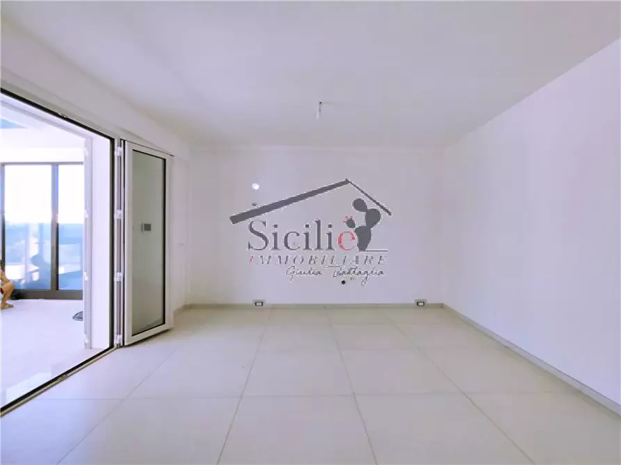 Immagine 4 di Villa in vendita  a Scicli
