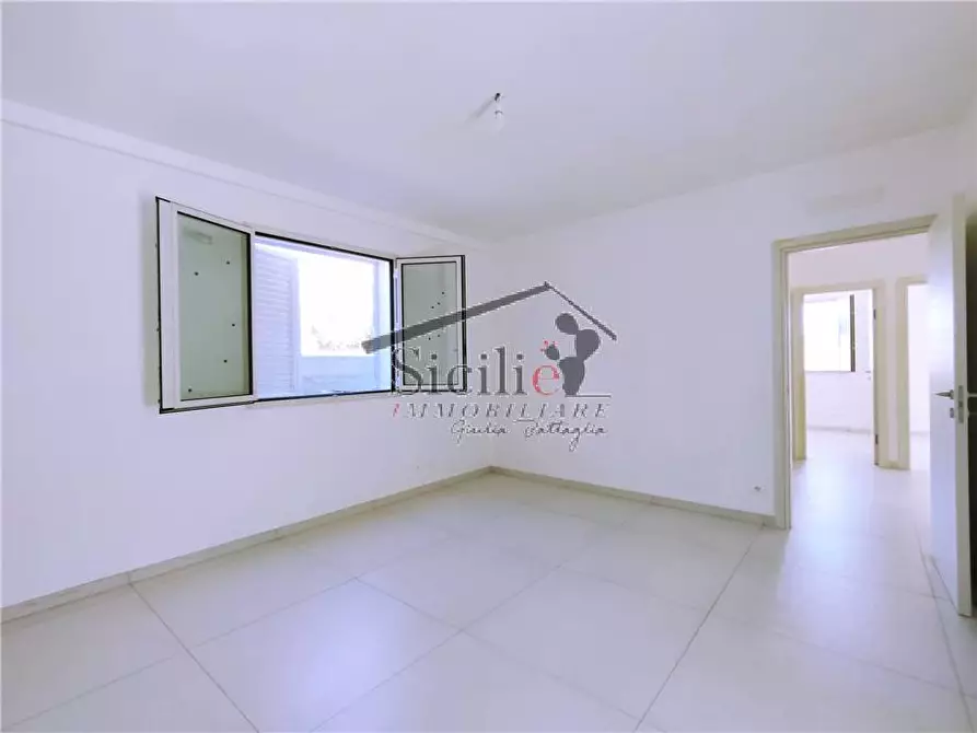 Immagine 8 di Villa in vendita  a Scicli