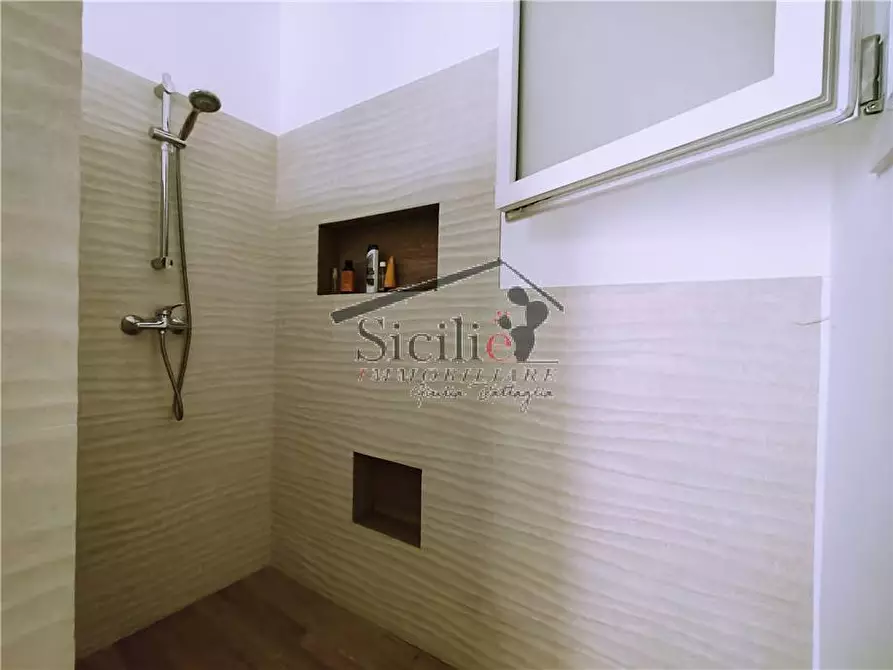 Immagine 11 di Villa in vendita  a Scicli