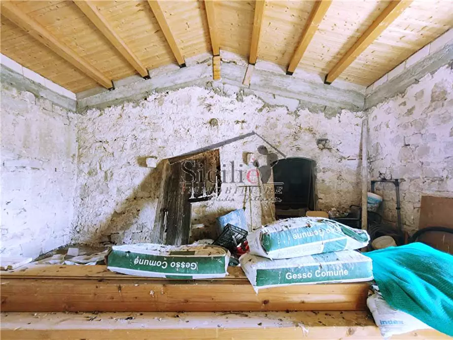 Immagine 13 di Villa in vendita  a Scicli