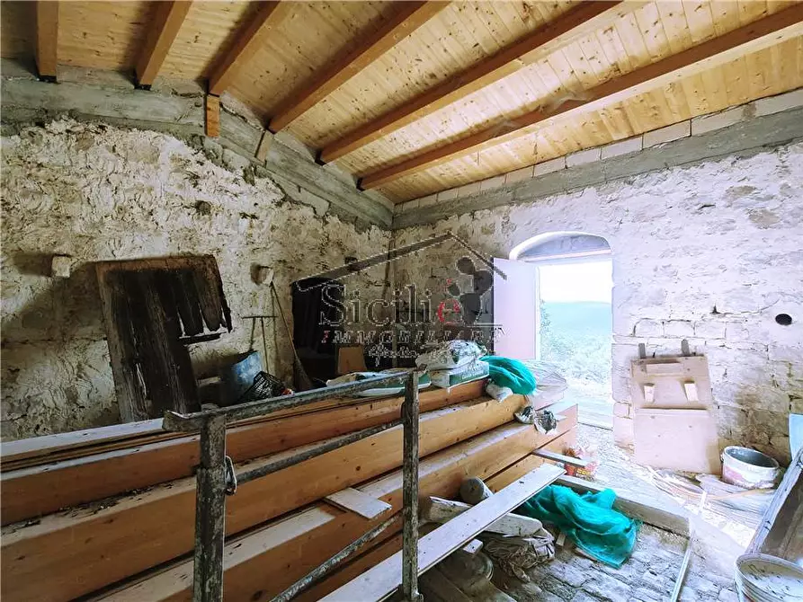 Immagine 14 di Villa in vendita  a Scicli