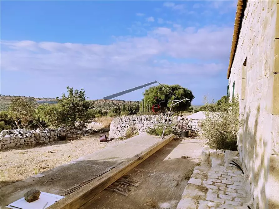 Immagine 15 di Villa in vendita  a Scicli