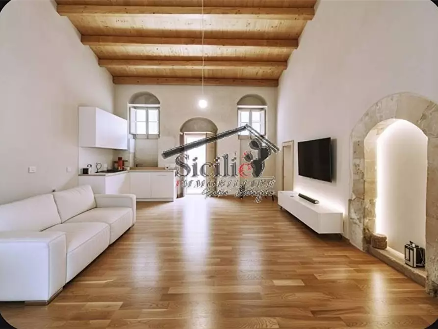 Immagine 1 di Villa in vendita  a Scicli